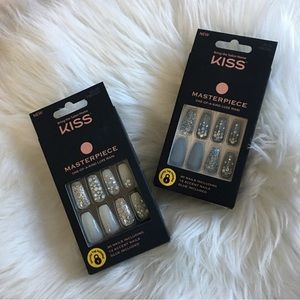 Kiss Luxe Press on nails bundle